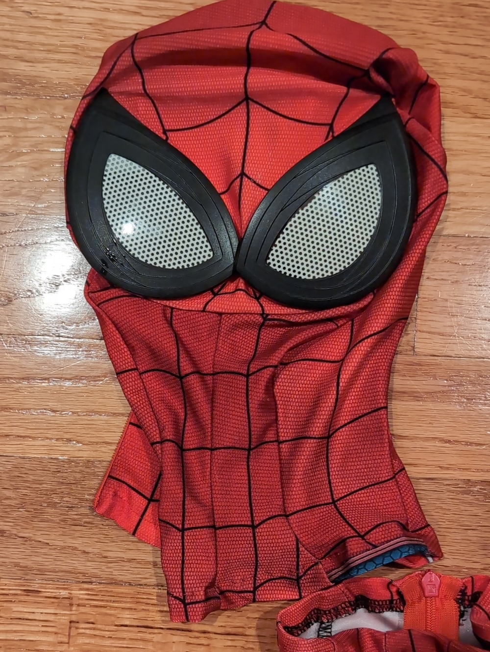 MCU Insomniac Spider-Man 2018 Cosplay Suit - Picture 5 of 8